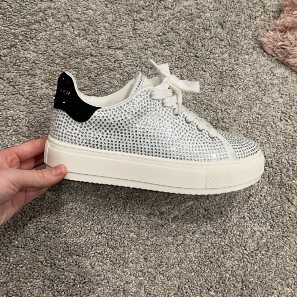 Kurt Geiger Laney Crystal sneakers